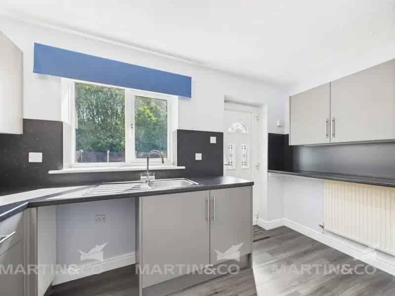 2 Bedroom House To Rent Available 2025