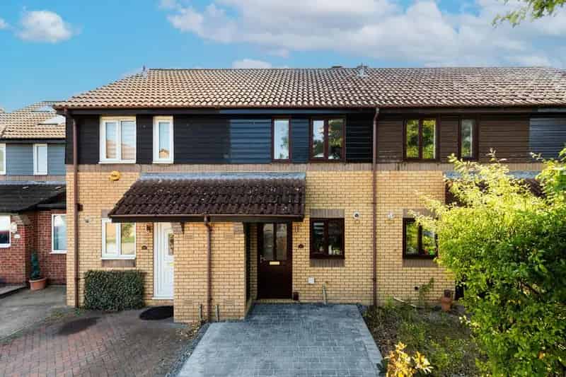 2 Bedroom Terraced House for Sale Cambridge