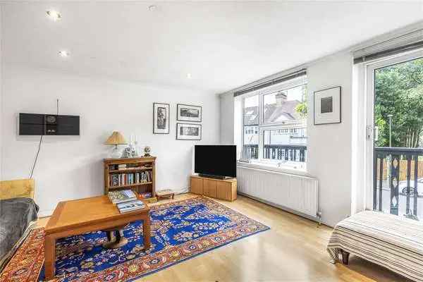 Shrewsbury Avenue, London, SW14 8JZ | Property for sale | Savills