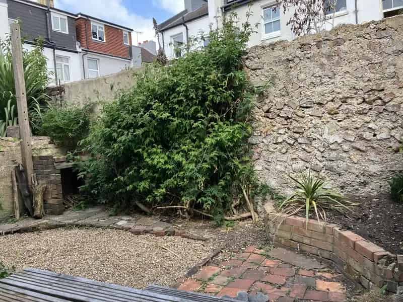 2 bedroom maisonette to rent