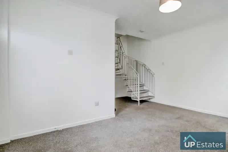 1 Bedroom End Terrace House for Rent - Ideal for First Time Buyers or Investors