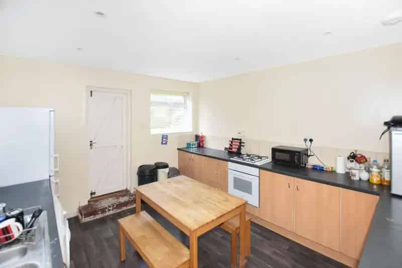 4 Bedroom Student House To Let Near Southampton Station