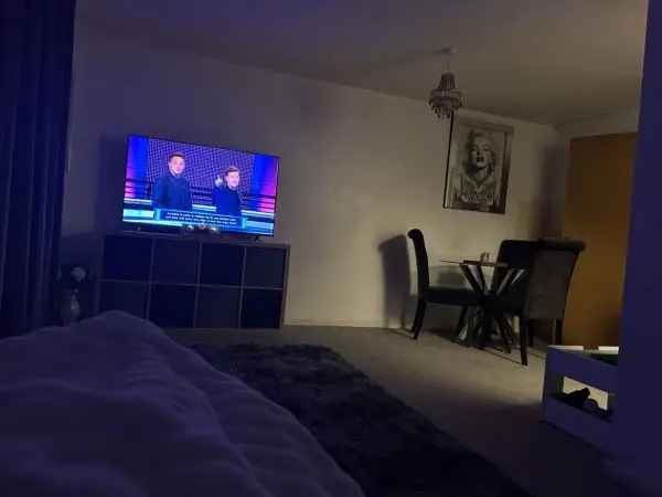 Flat For Rent in Ashford, England