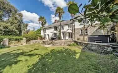 Grade II Listed Farmhouse with Annexe and Stable Block Near Barnstaple