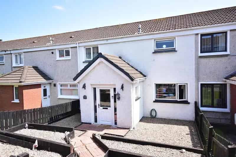 3 Bed Mid Terrace House Antrim - Ideal for First Time Buyers and Investors