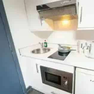 1 room flat of 368 m² in Birmingham