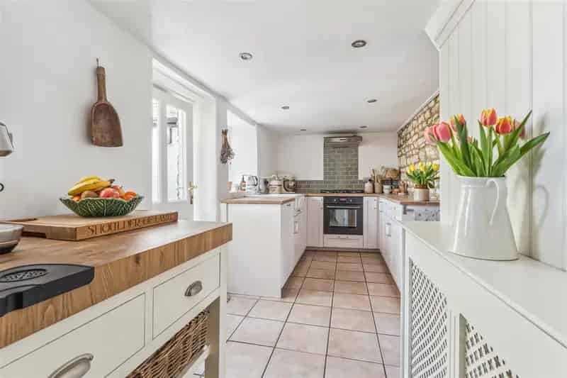 End of Terrace House for sale with 3 bedrooms, High Street South, Olney