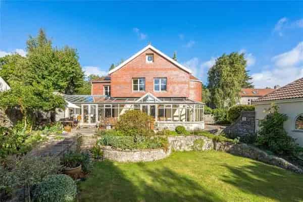 Spacious 4-Bed Family Home with Garden and Solar Panels Leigh Woods Bristol