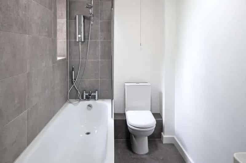 1 Bed Flat for Sale Crystal Palace Top Floor Apartment
