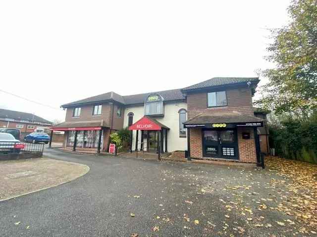  For Sale in 14-16, Mulfords Hill, Basingstoke and Deane, England