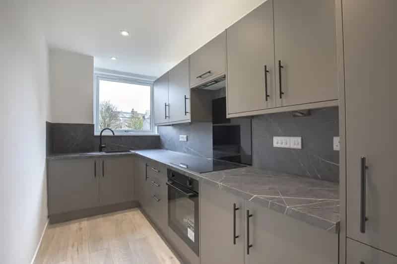 2 Bedroom Flat To Rent Available 09062025