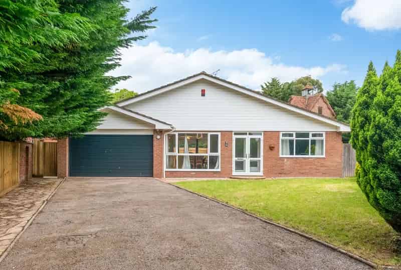 4 Bed Detached Bungalow for Sale Barford Warwickshire