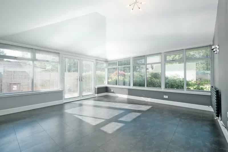 Spacious Four-Bedroom Detached Home West End City