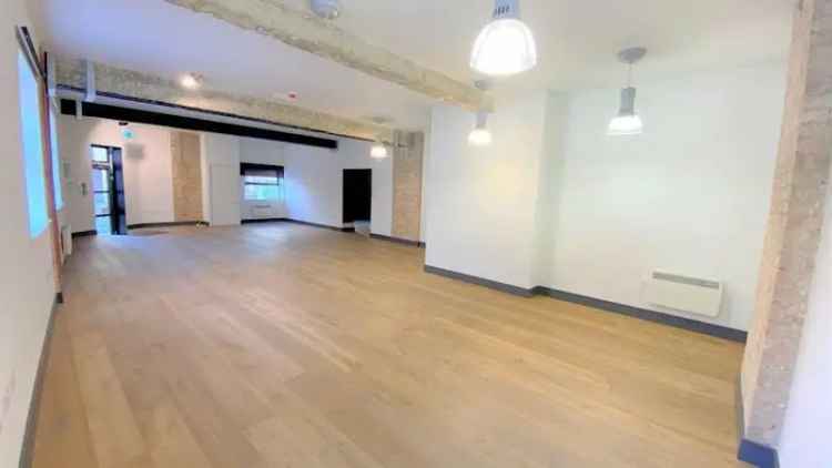 Office For Sale in London, England