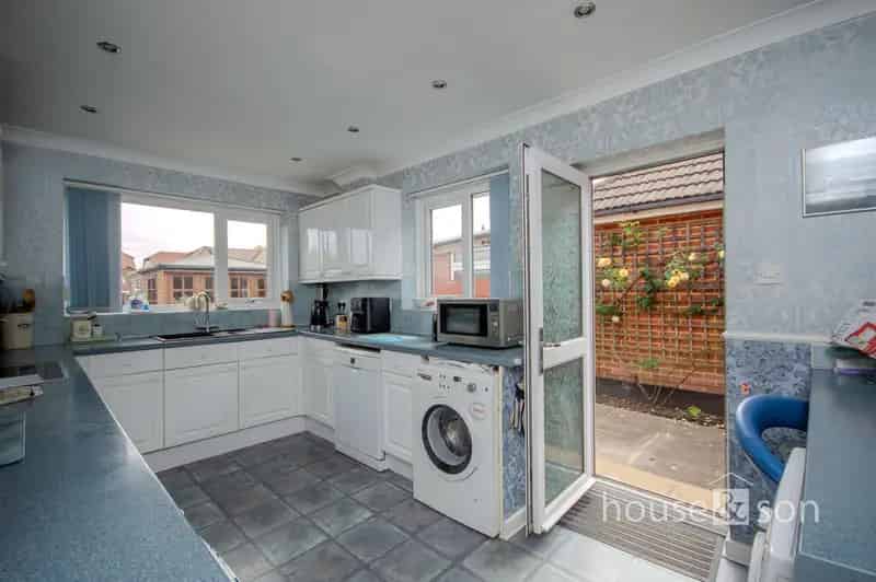 3 Bedroom Detached Bungalow for Sale Bournemouth
