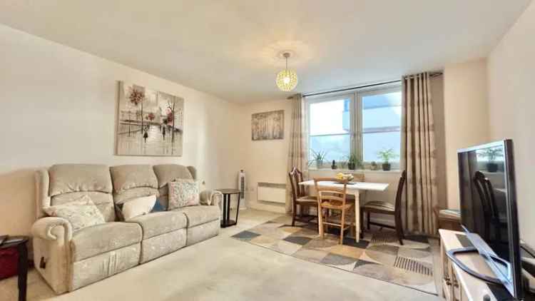 2 Bedroom Apartment for Sale near Train Station Skyline Plaza