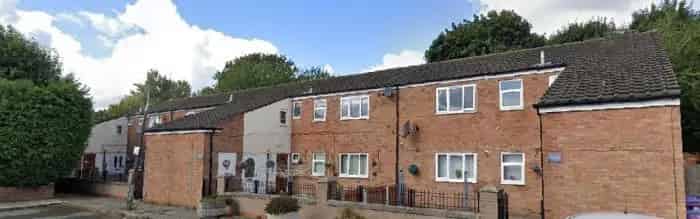 2 Bed Flat Aigburth Centre Furnished 1st Floor