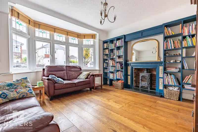 4 Bedroom Detached House For Sale Near Redhill Common
