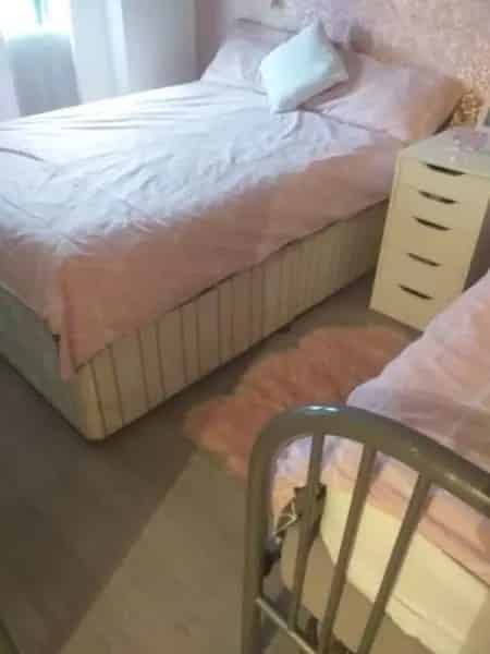 Large 4 Bedroom Maisonette with Private Garden