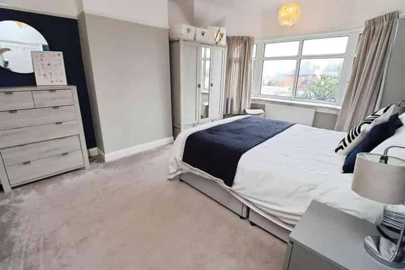 3 Bed Semi-Detached House for Sale
