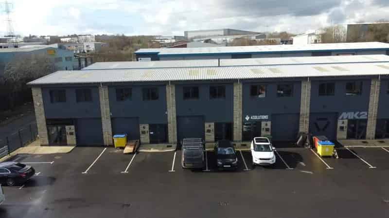 Office Workshop Unit with Secure Car Park