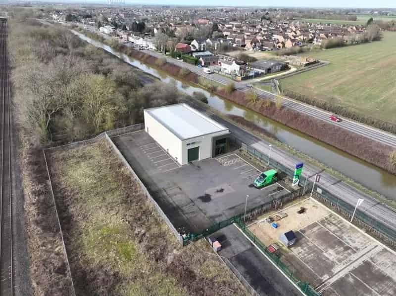 Commercial property For Sale , Guns Lane, Sandwell, England