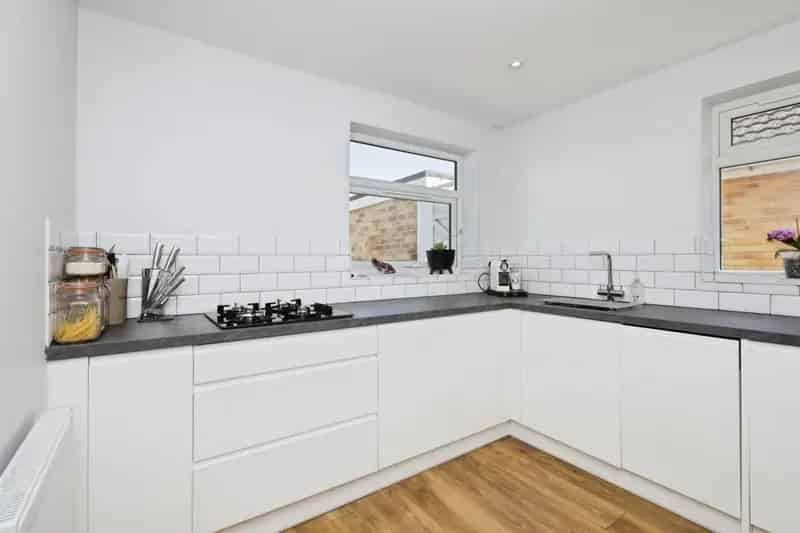2-Bedroom Detached Bungalow Langney Eastbourne