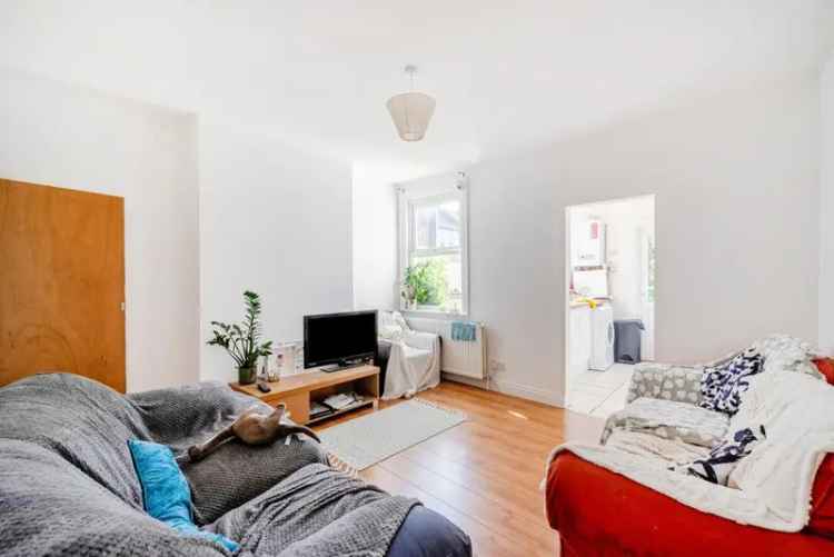 Two Double Bedroom Semi-Detached House For Sale Tooting Earlsfield