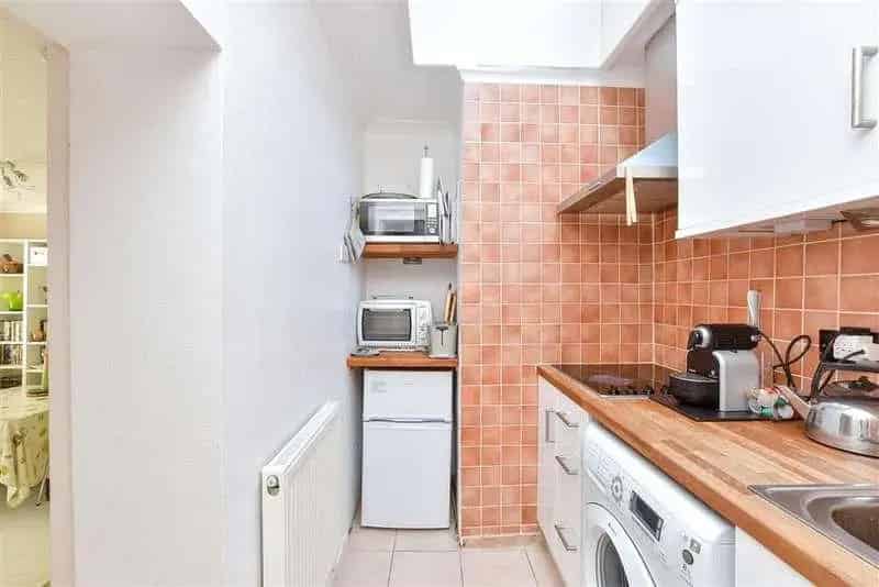 2 Bed House for Sale in Cliftonville