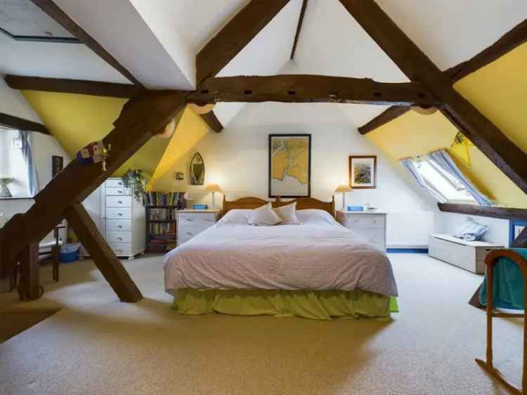 5 Bedroom Grade II Listed House For Sale