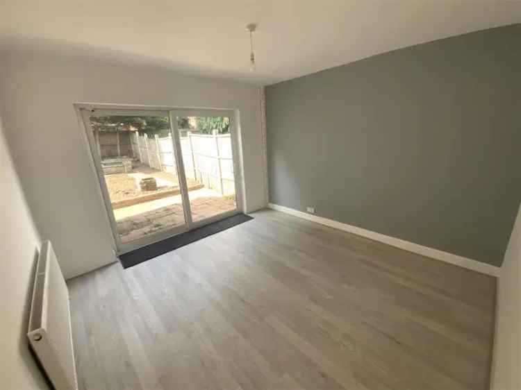 3 Bedroom Semi Detached House Newly Refurbished