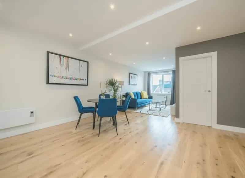 Luxury 1-Bedroom Apartment Near Ealing Broadway Station