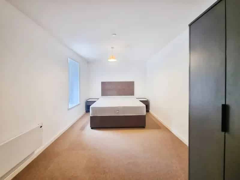 1 bedroom Flat
 To Rent