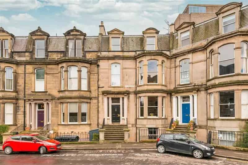 2 Bed Flat Merchiston Edinburgh Ground Floor Modern Kitchen