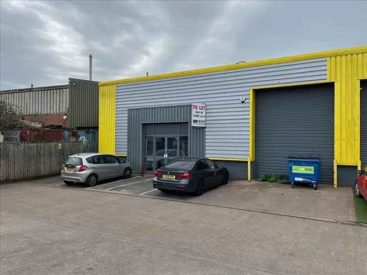 Trade Counter Warehouse Exeter - 5.9m Eaves, Central Location