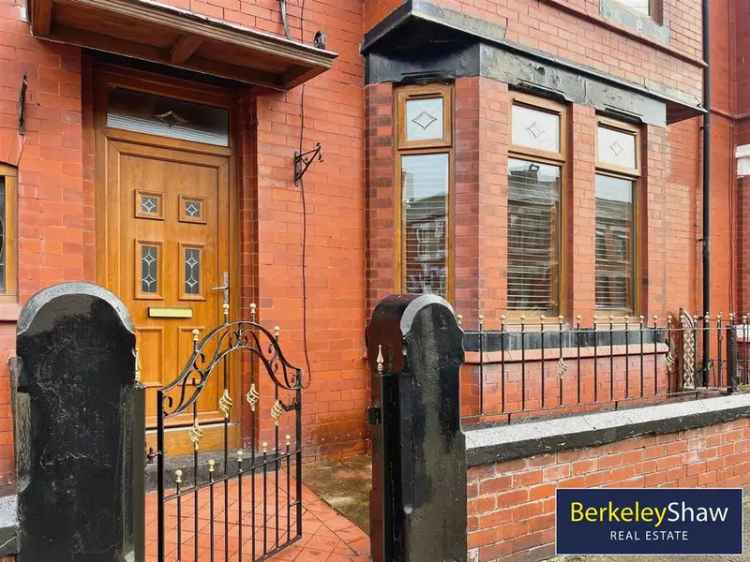 4 bedroom terraced house for sale