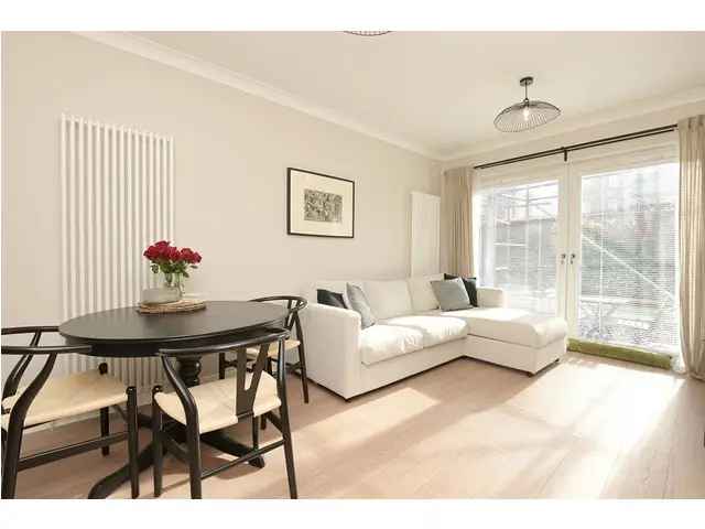 2 Bedroom Flat for Sale in Edinburgh