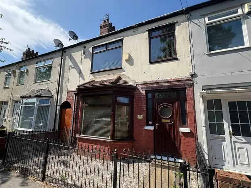 3 Bedroom House to Rent Near East Park