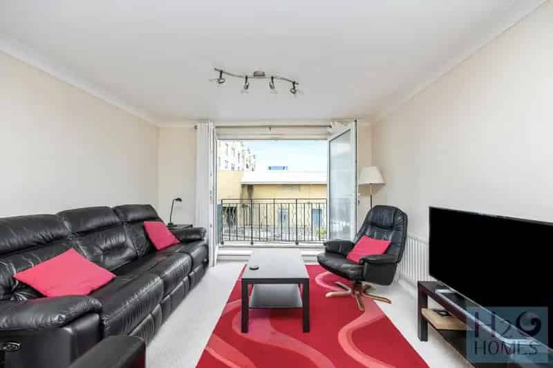 2 Bedroom Apartment for Sale Brighton Marina