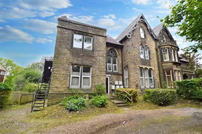 1 Bedroom Flat for Sale - Buy to Let Investment Opportunity