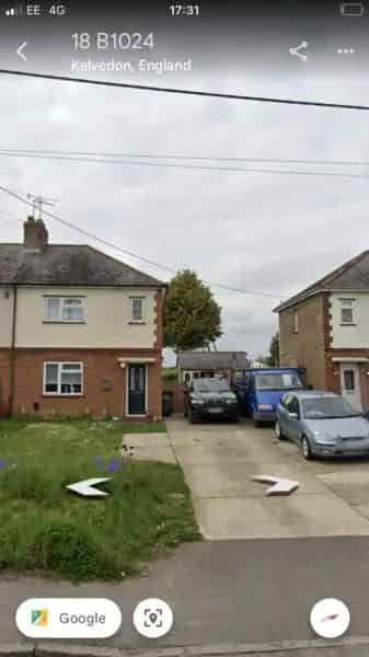 Semi Detached House 3 Car Parking Large Garden