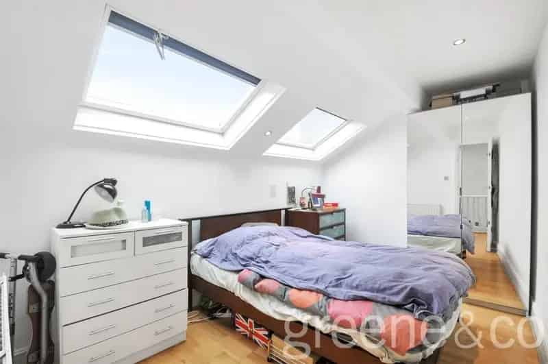 1 Bedroom Flat to Rent Sutherland Avenue July