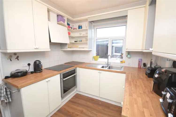 House For Sale in Leeds, England