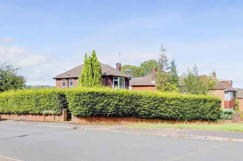3 Bedroom Detached House for Sale Near Cardiff Golf Course