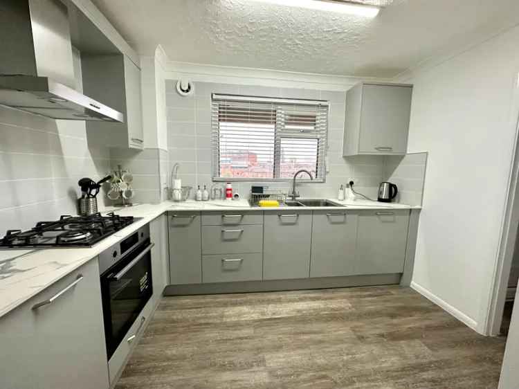 2 Bedroom Maisonette House to Rent in York