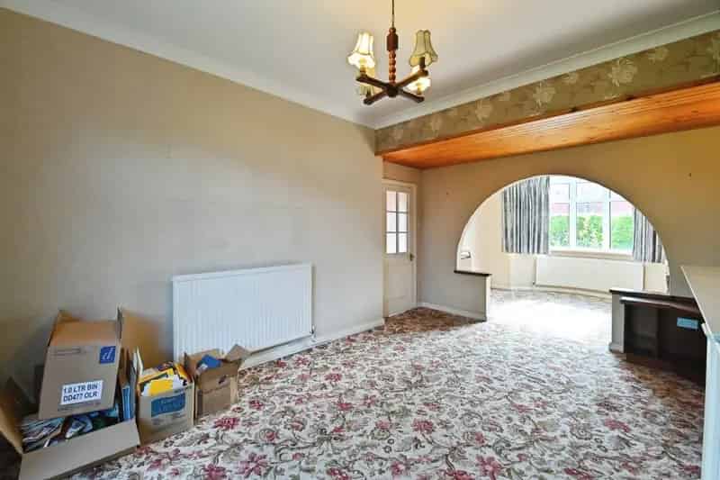 House For Sale , Hamilton Drive West, York, England