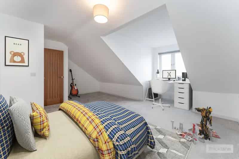 5 Bed Detached House Near March Town Centre