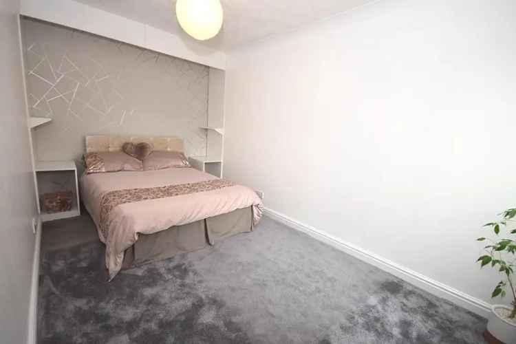 2 Bedroom Semi Detached Bungalow For Let
