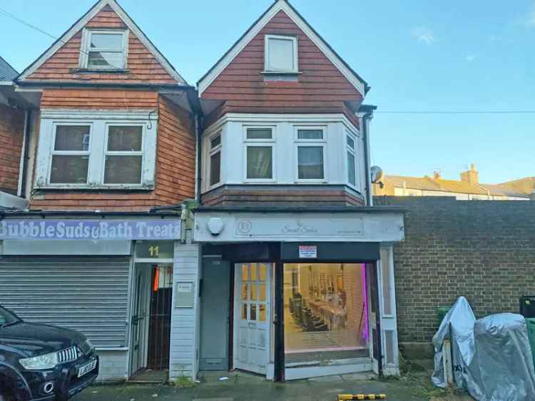 Small Freehold Shop 445 sq ft Hair Salon 1 Car Space
