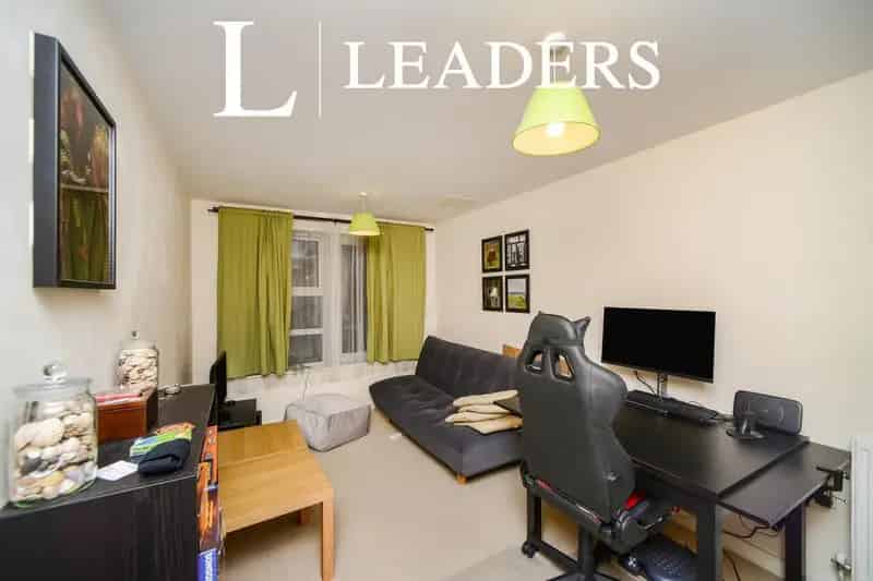 1 Bedroom Apartment to Rent near Preston Park